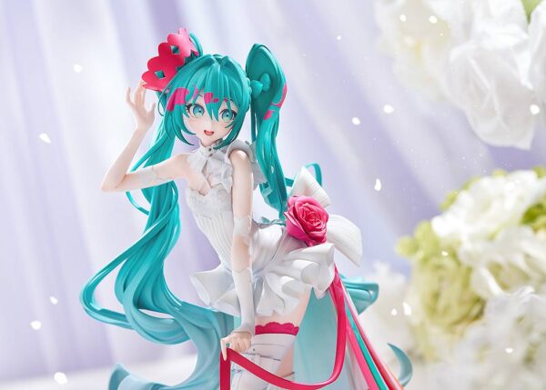hatsune-miku-racing-miku-17-15th-rhapsody-2010-2025-ver-gscollection-good-smile-racing- (2) Hatsune Miku: Racing Miku 1/7 - 15th Rhapsody 2010-2025 Ver. G.S.Collection