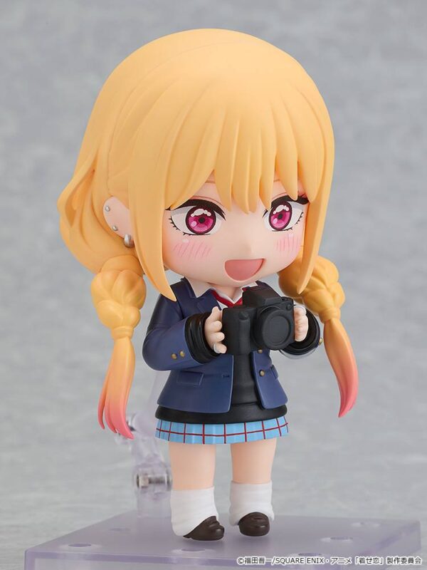Nendoroid 3095: My Dress-Up Darling - Marin Kitagawa (Winter Uniform Ver.)
