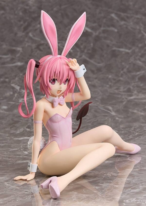 To Love-Ru Darkness: Nana Astar Deviluke 1/4 (Bare-Legged Bunny Ver.)