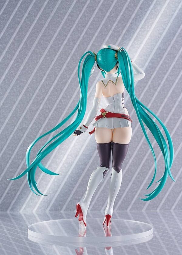 POP UP PARADE: Hatsune Miku - Racing Miku 2023 Ver.