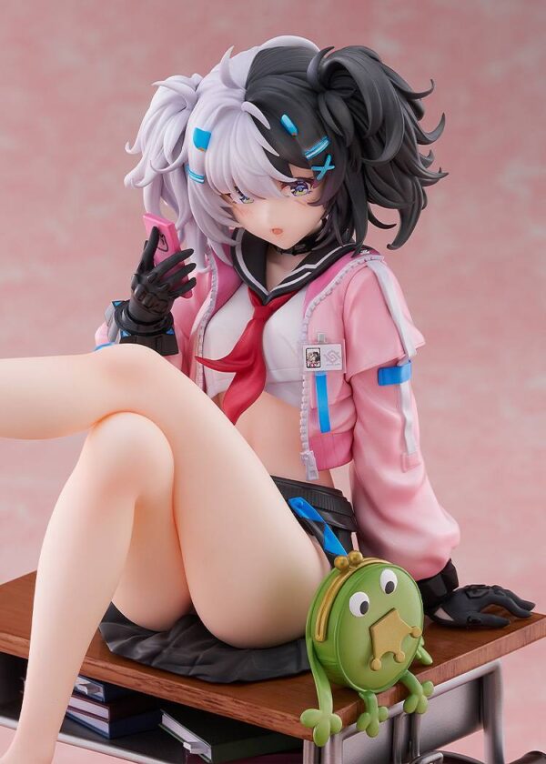 Snowbreak Containment Zone: Eatchel 1/7 - Overdue Radiance Ver.