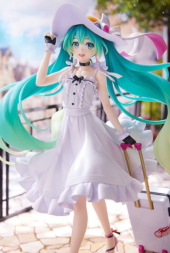 Hatsune Miku: Racing Miku 2021 1/7 - Private Time Ver.